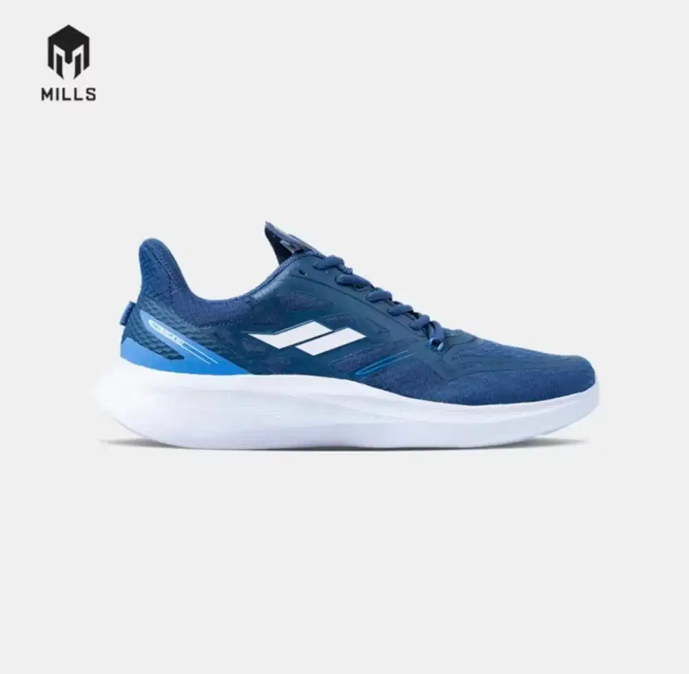 Sepatu runnning MILLS warna navy. Baru