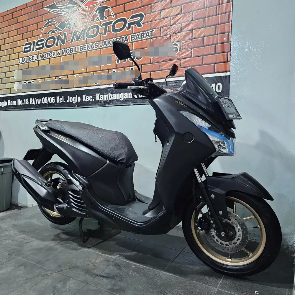 Seperti baru! YAMAHA LEXI 125 vva 2021 pajak panjang s