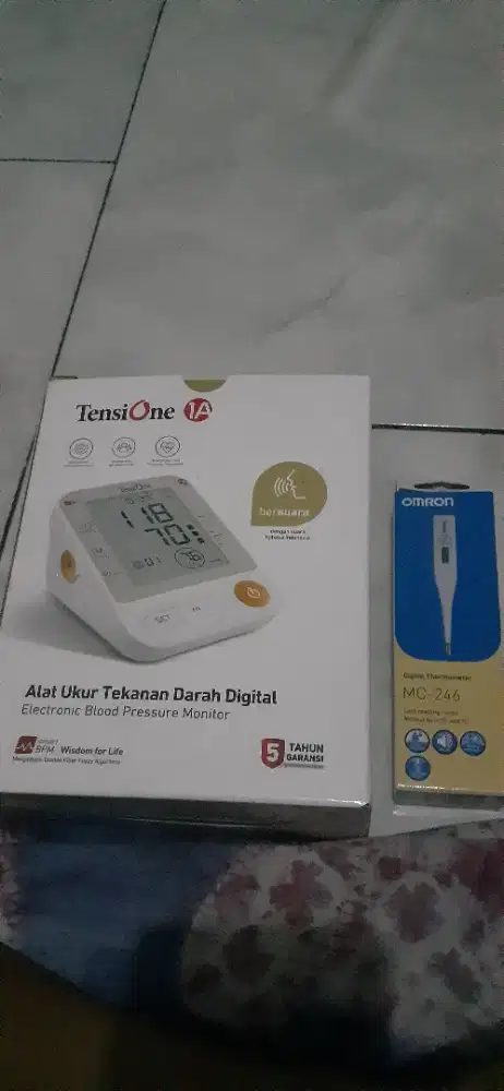Dijual alat tensi onemade dan thermometer suhu merk Omron