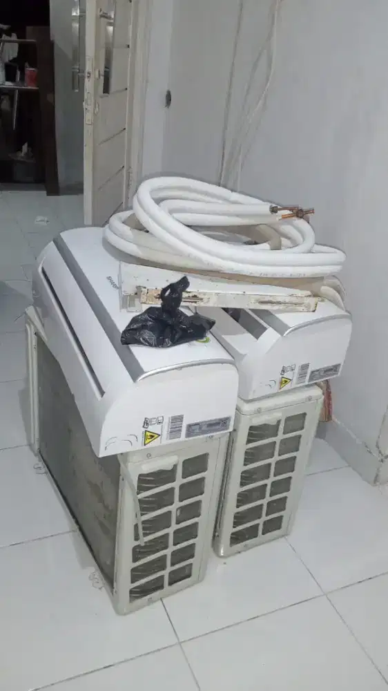 AC sharp 1 pkbaru 2 bulan