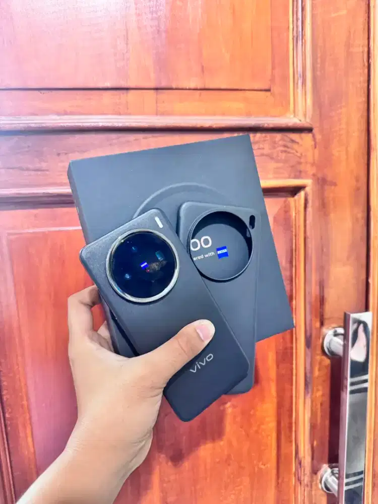 Vivo x200 12/256gb 5g black