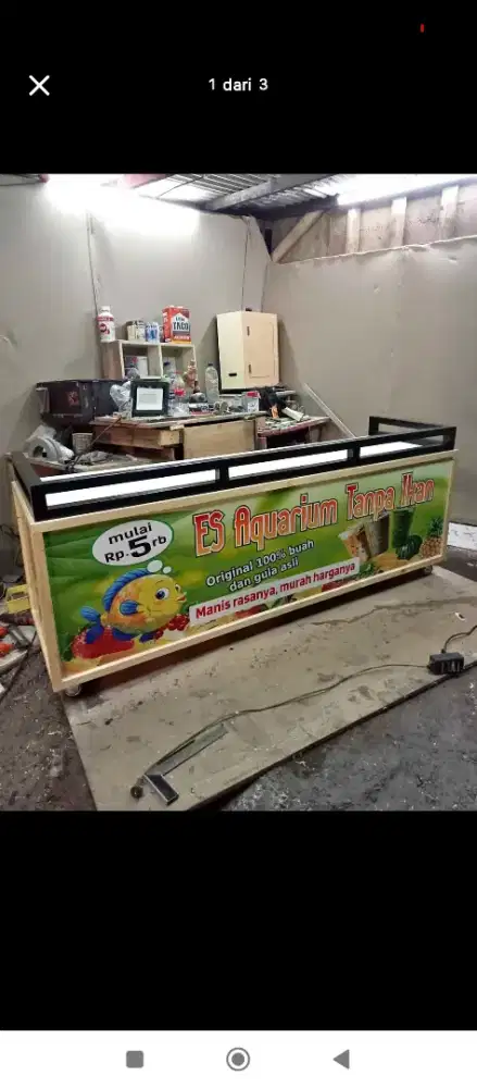 Mencari staff untuk jaga stand es aquarium di ruko