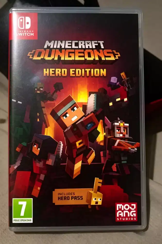 MINECRAFT DUNGEONS HERO EDITION Nintendo Switch Game Catridge