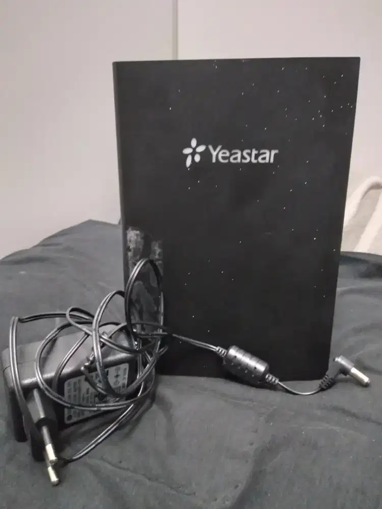 Yeastar TA400 4 PORT FXS