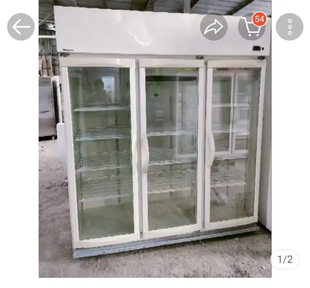 DIJUAL SOFA, MEJA, KURSI KAYU & SHOWCASE 3 PINTU