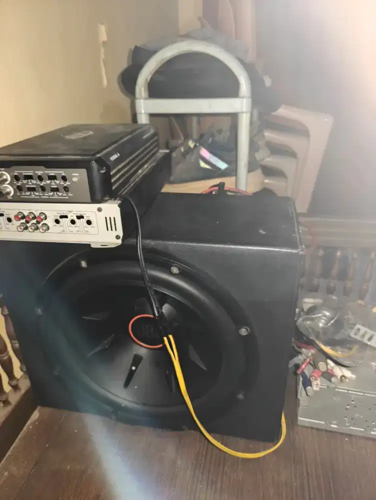 Subwoofer JBL murah