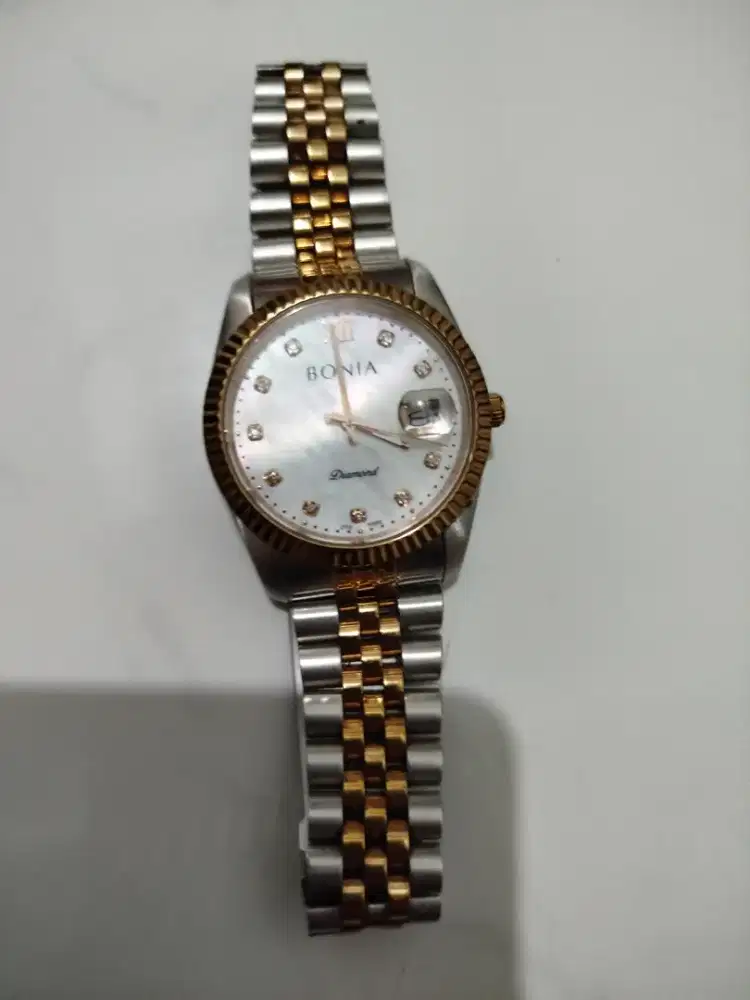 JAM BONIA ORI MULUS