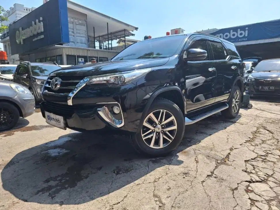 LOW DP - Toyota Fortuner 2.4 4x2 VRZ Solar-AT 2019