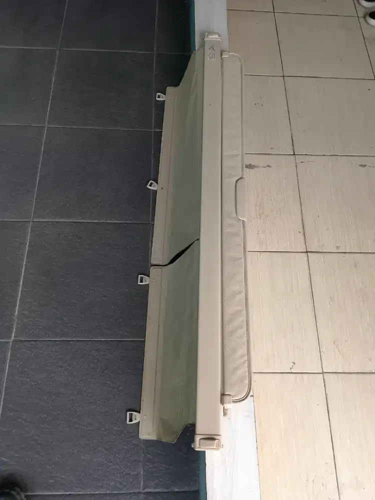 Tonneau cover/papan bagasi Lexus RX 270