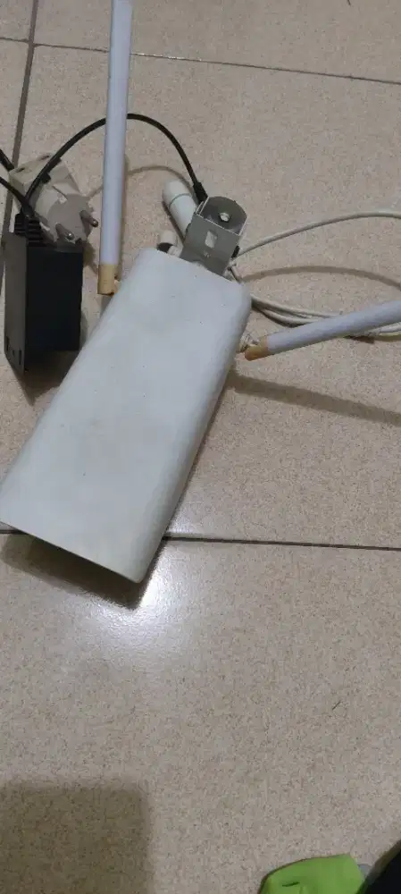Kamera CCTV Steady Putih