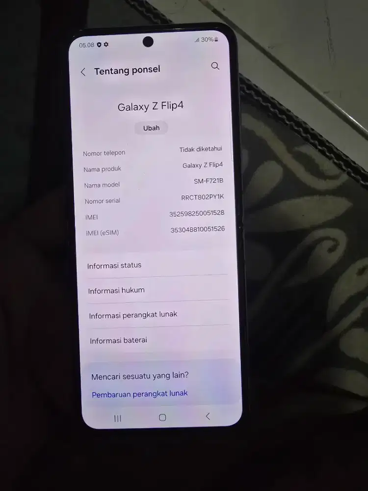Samsung galaxy z flip 4 ram 512GB