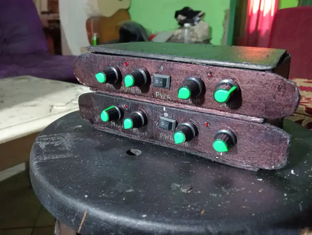 power 2 ch power miniatur 12volt power amplifier