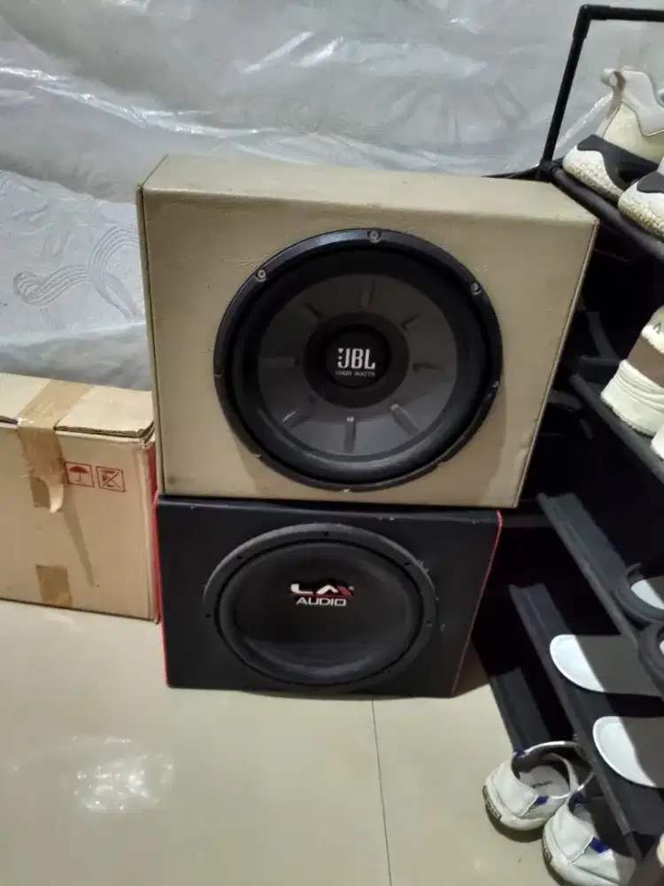 Subwoofer Mobil JBL Dan LM Audio