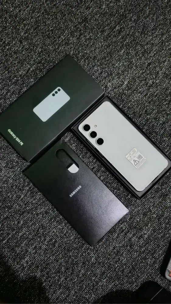 SAMSUNH S24FE RAM 8/256GB