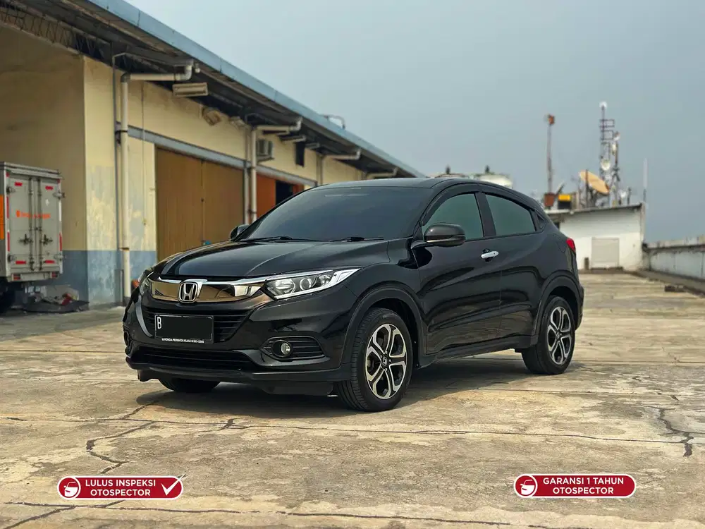 KM 40 DP 10jt HRV E Cvt 2021 Matic Honda HR-V Sdr SE hitam