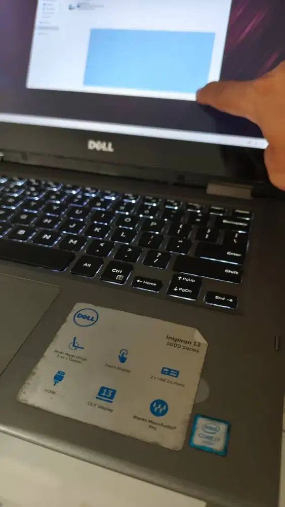 Laptop Dell 13 i7 gen 6  + Keyboard Nyala  + garansi