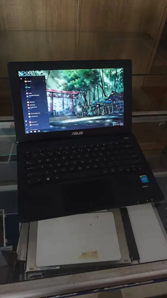Notebook Asus X200 jual Murah Banget