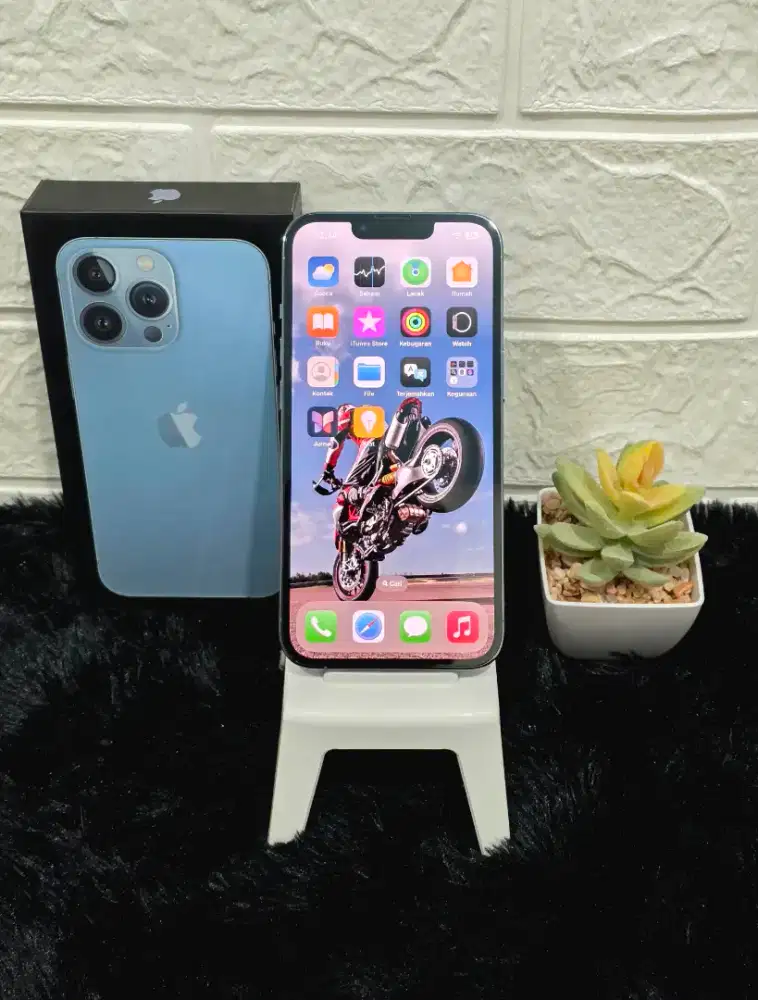 IPhone 13 Pro 256Gb Biru iBox Indonesia Raya