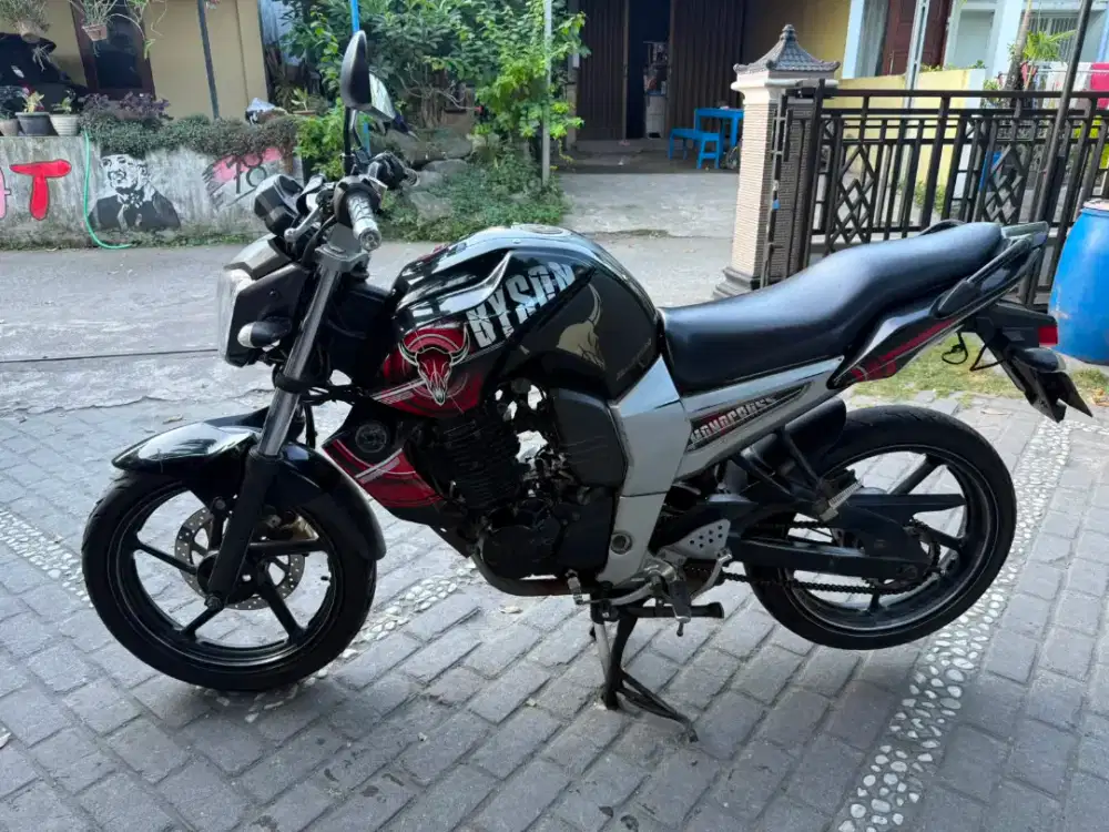 Yamaha Byson bison THN 2012 plat AA Magelang