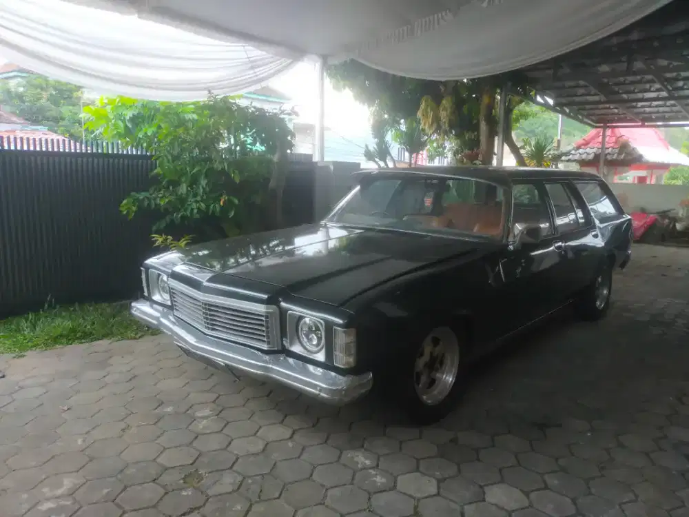 Holden station wagon