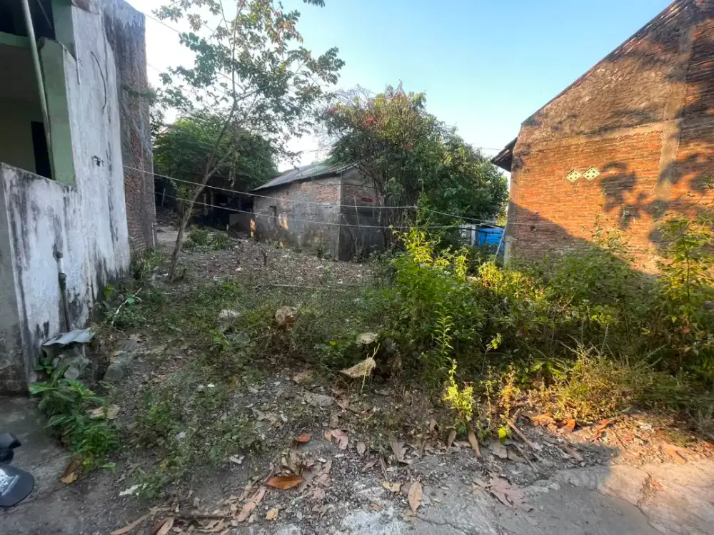 Tanah buat kos 101 UNS & isi 2