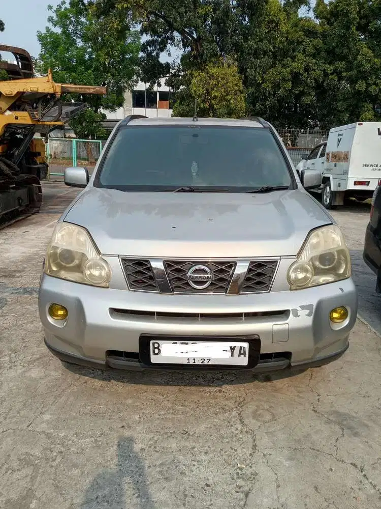 Nissan X-Trail 2009 Bensin