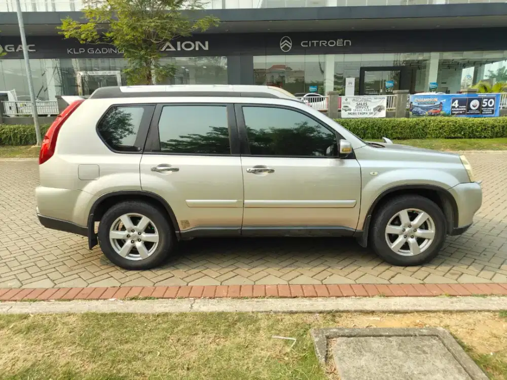Nissan x trail tipe Xt
