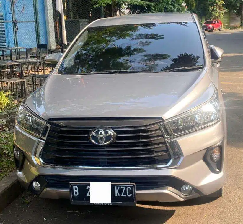 Toyota Kijang Innova 2021 Bensin Km rendah