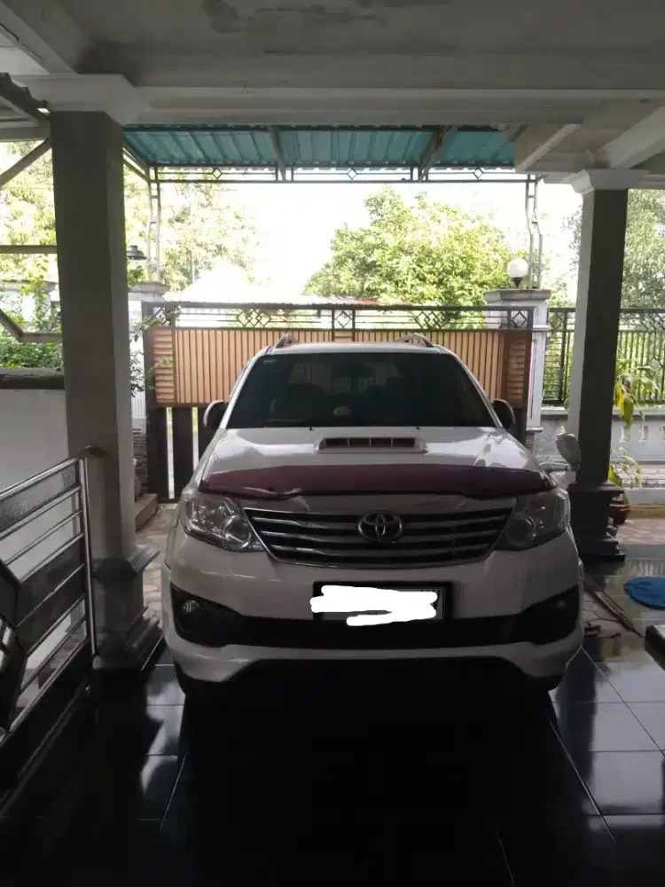 Fortuner 2.5 G Manual 2012