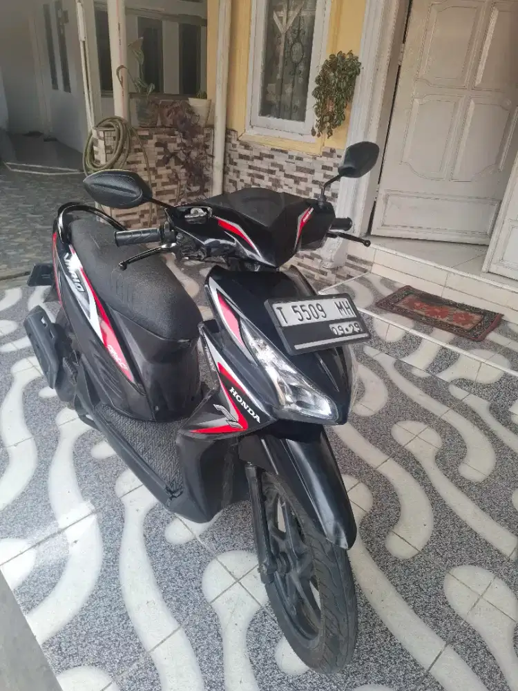 Honda vario agnes plat T