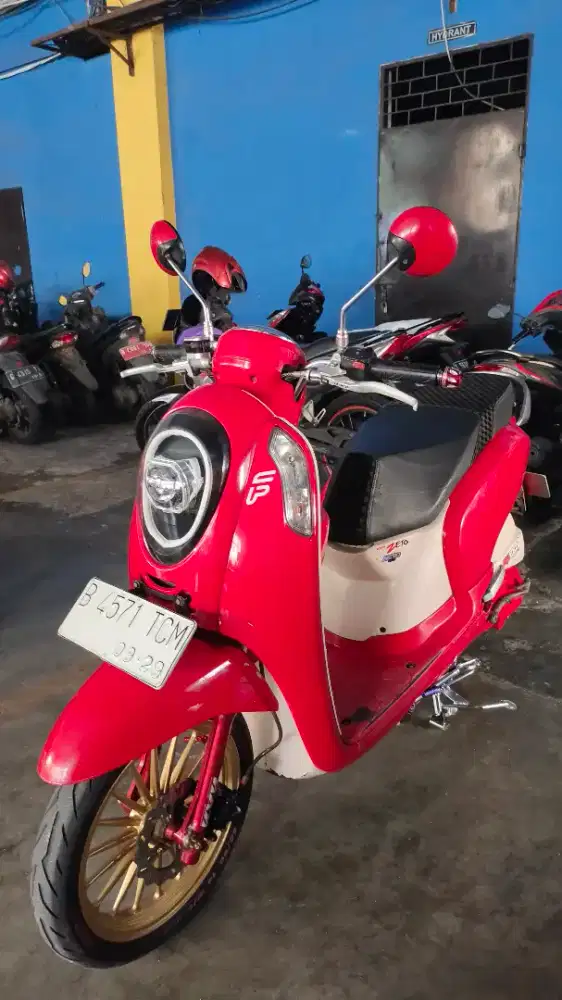 Scoopy fi sporty