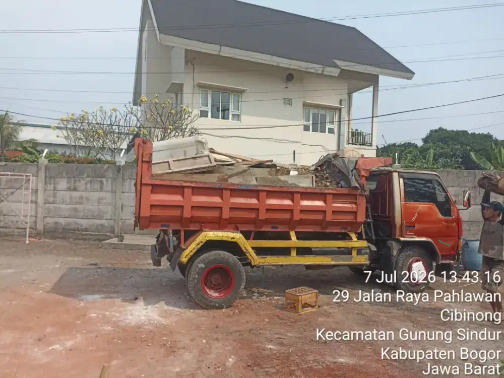 Jasa urugan puing tanah dan buang sampah