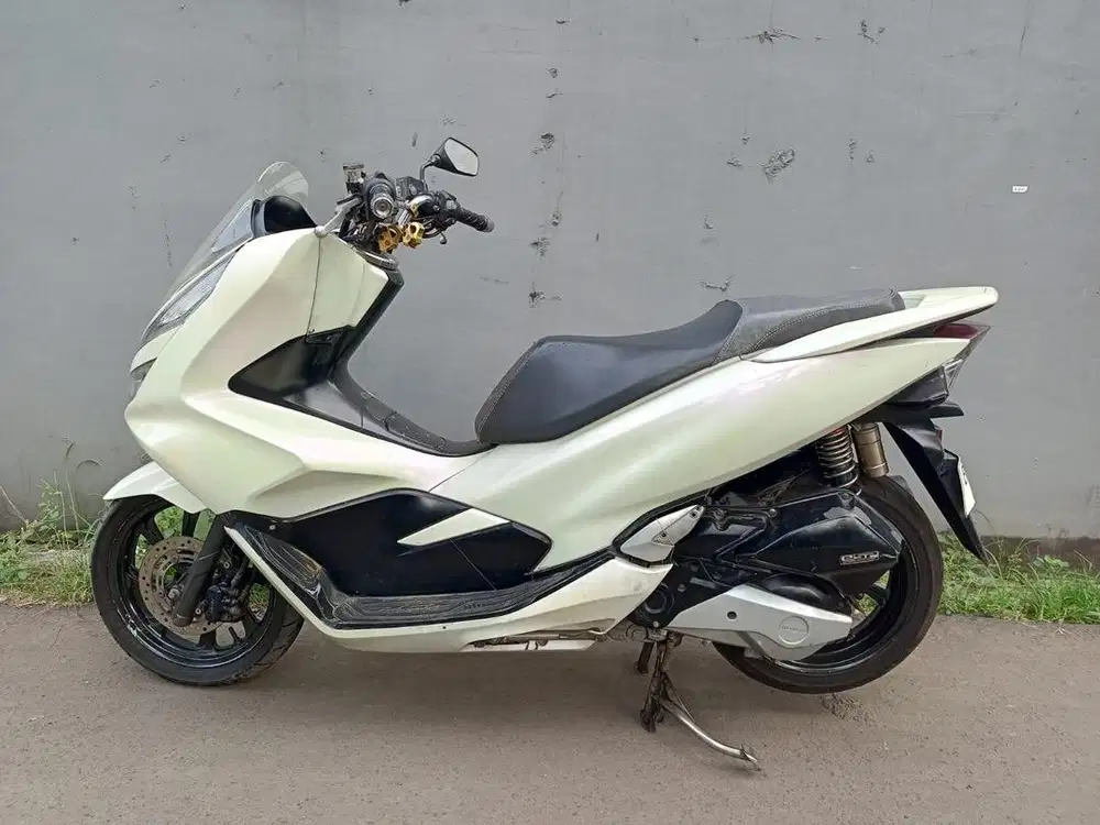 PCX CBS 150cc 2020 MODIF TIPIS PUTIH LEMBAYUNG