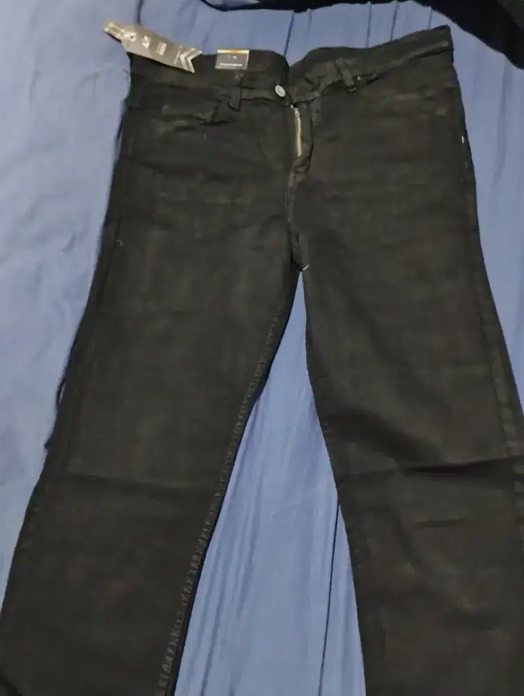 Celana panjang cowok cwek slimfit new sz 35