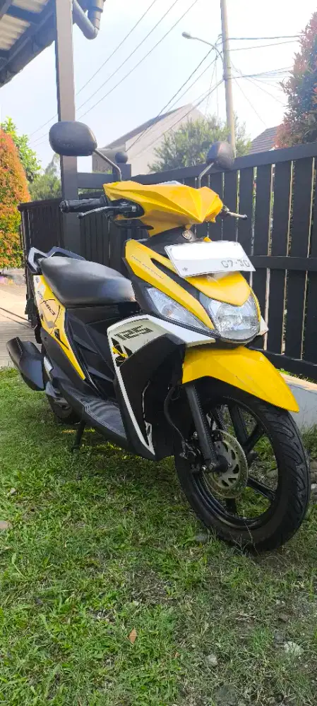 Dijual Yamaha Mio M3 125 2015 - Pajak Hidup Body Mulus