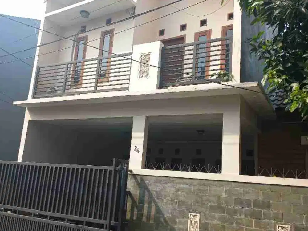 DIJUAL RUMAH 2 LANTAI  MURAH PULO GADUNG via Lelang.
