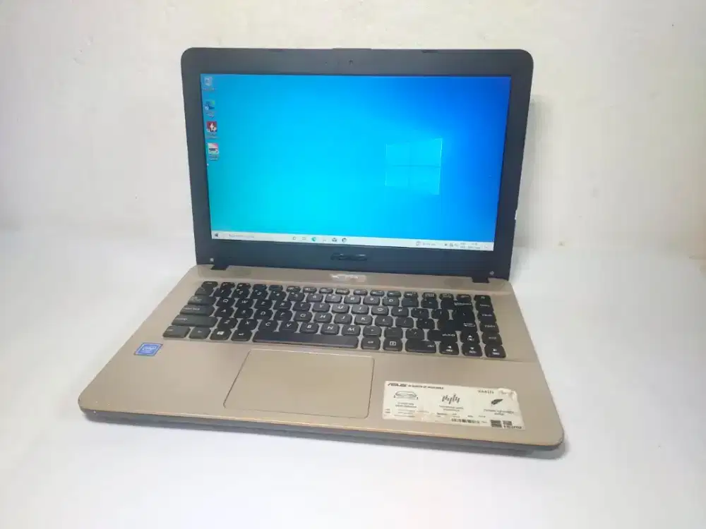 B931 Asus X441N cpu N3350 Ram 4GB hdd 500GB