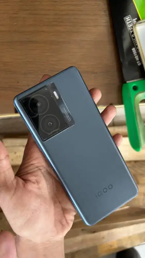 IQOO Z7X 8/256 5G FULLSET