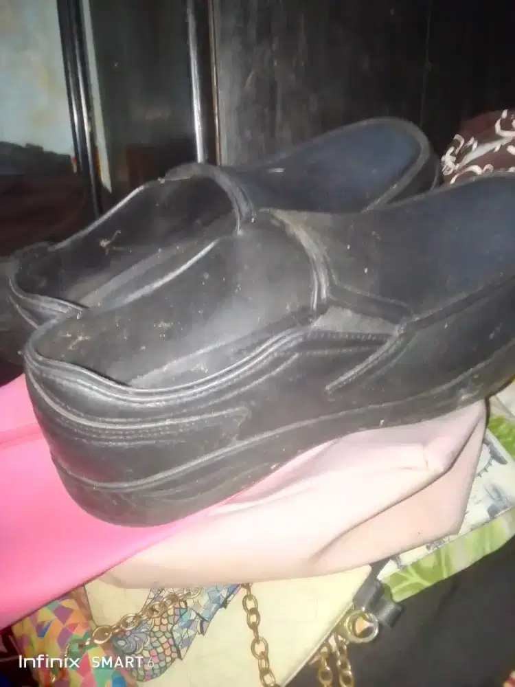 sepatu size 42 cod