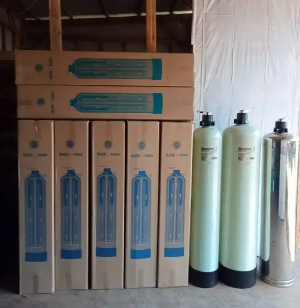Tabung filter air dan media