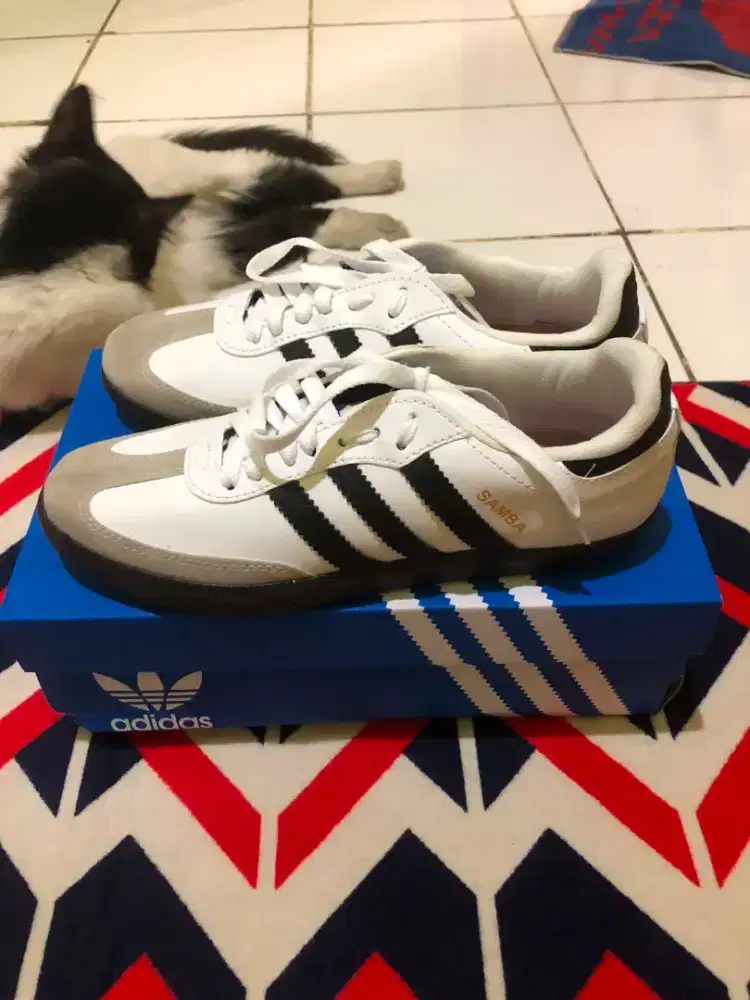 Sepatu Adidas samba size 39 new