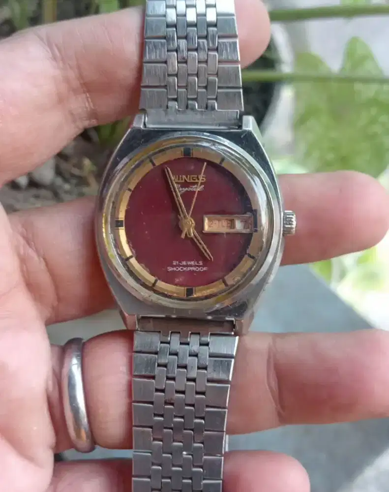 Jam tangan cowok klasik jadul wings
