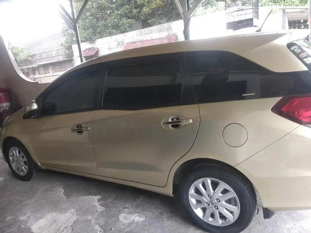 Jual Mobil Honda Mobilio 2015 RS 1.5 di DKI Jakarta M/T MPV