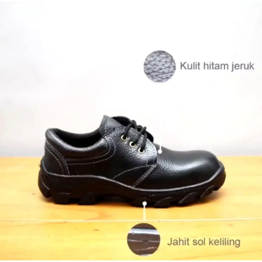 Sepatu safety pendek model tali Sp.200f