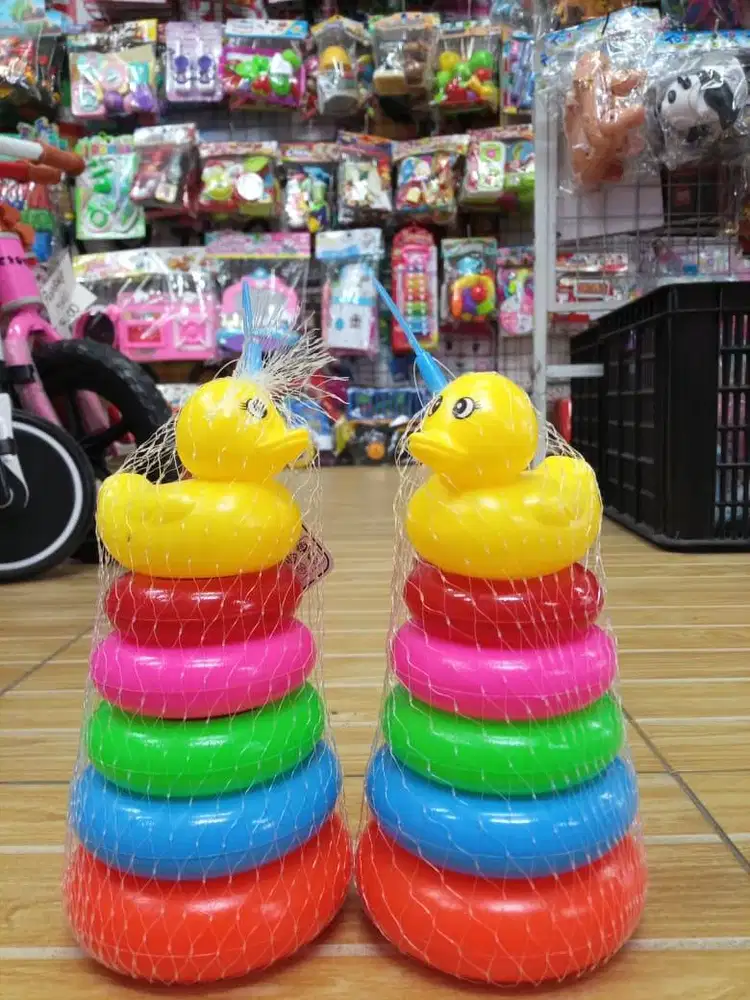 mainan anak ring donat bebek
