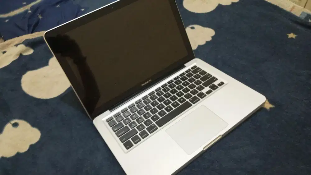 JUAL BUTUH MAACBOOK PRO 16/256