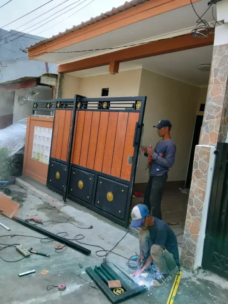Pintu dorong ..tangga rebah ..kanopi dll