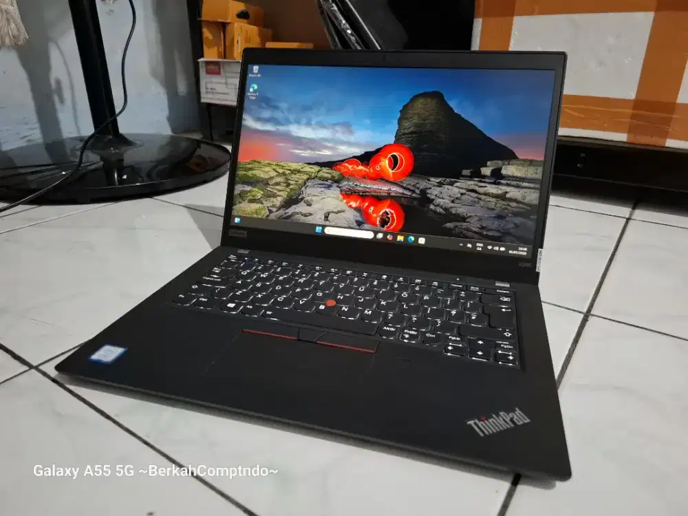 Laptop Lenovo Thinkpad X390 i7/Ram 8gb/Ssd 256gb/Slim/Mulus