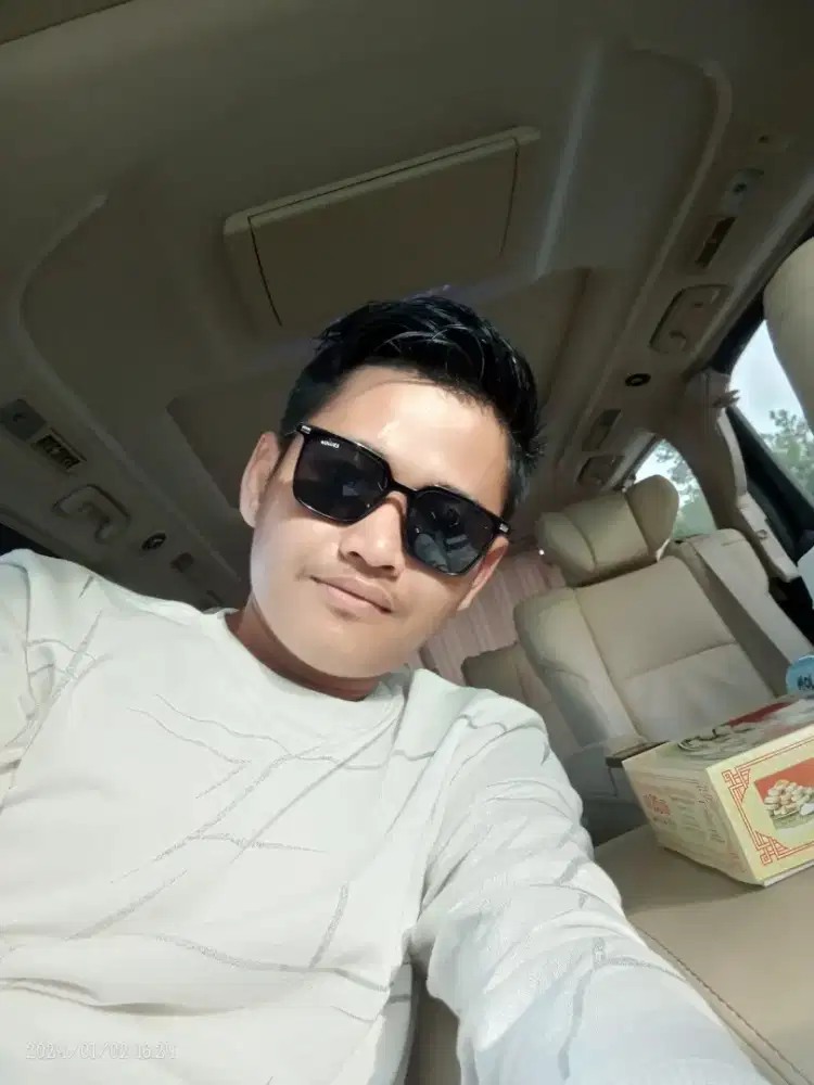 Saya mencari pekerjaan driver pribadi/operasional