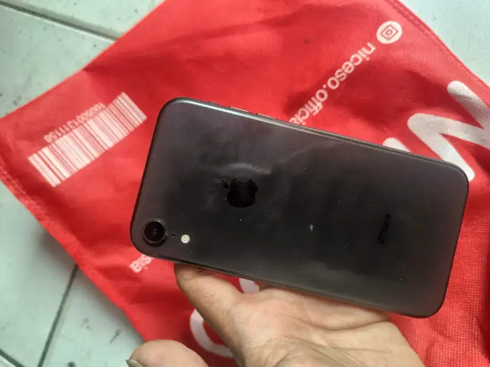 iPhone xr 128gb muluss